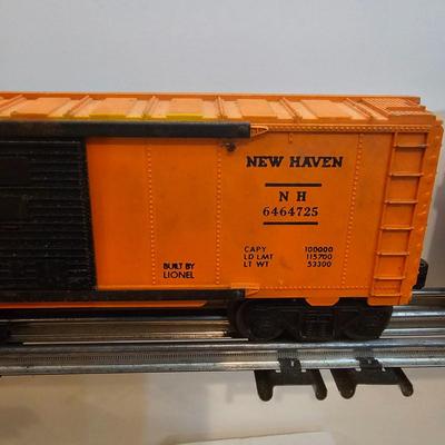 New Haven EP5 Electric Engine and Six Boxcars (T2-JS)