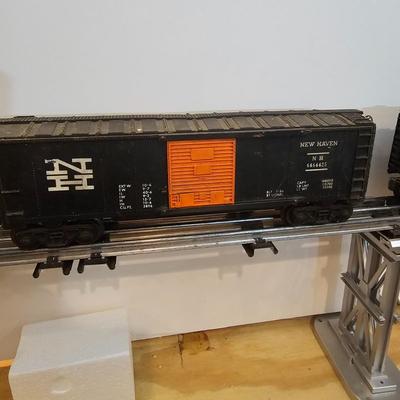 New Haven EP5 Electric Engine and Six Boxcars (T2-JS)