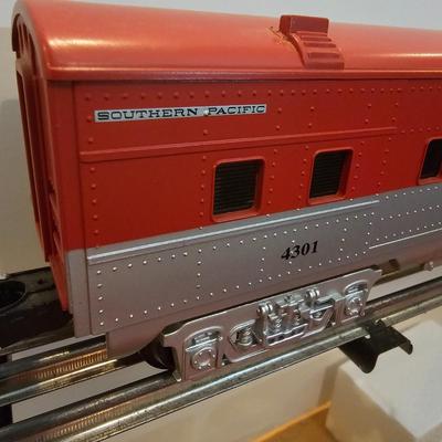 Golden State Streamline Passenger Cars & Boxes (T2-JS)