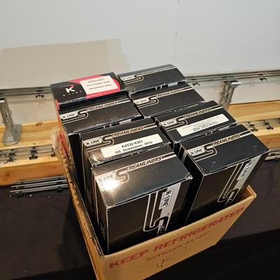 Golden State Streamline Passenger Cars & Boxes (T2-JS)