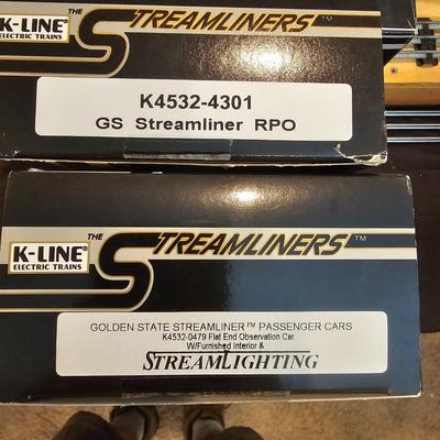 Golden State Streamline Passenger Cars & Boxes (T2-JS)