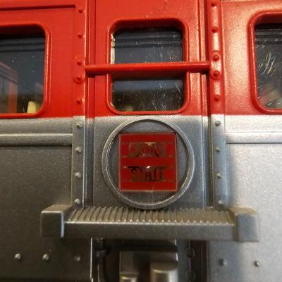 Golden State Streamline Passenger Cars & Boxes (T2-JS)