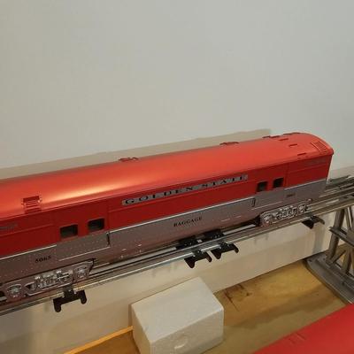 Golden State Streamline Passenger Cars & Boxes (T2-JS)