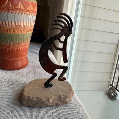 SOUTHWEST VASE, KOKOPELI AND FLUTE CDs