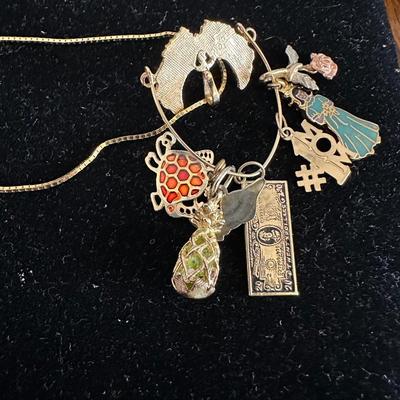 BEAUTIFUL 14K NECKLACE WITH CHARMS