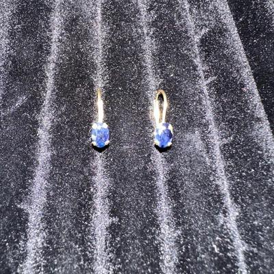 CHARMING 14K PAIR OF EARRINGS WITH BLUE STONE