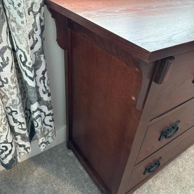 4-DRAWER DRESSER