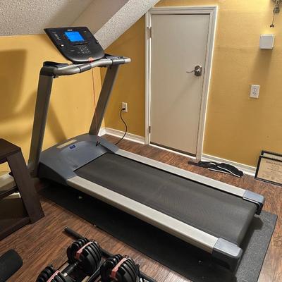 Precor Energy Series Treadmill