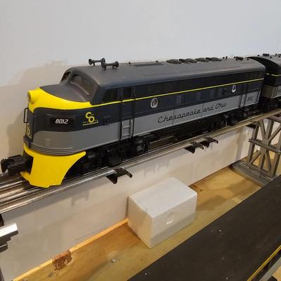 Chesapeake & Ohio A-B-A F7A Set & Five Coaches + Boxes (T1-JS)