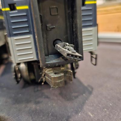 Chesapeake & Ohio A-B-A F7A Set & Five Coaches + Boxes (T1-JS)