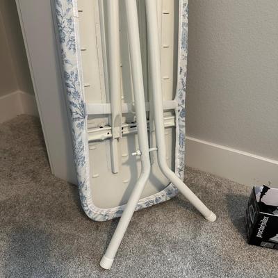 IRON, IRONING BOARD WITH PRESSING SLEEVES