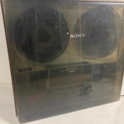 Sony Reel to Reel Player TC-366 Powers On