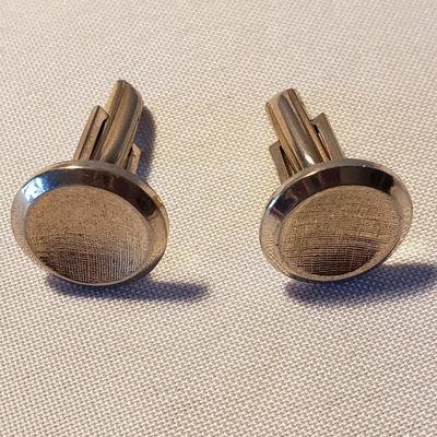 Benrus Eagle Pocket Watch, Cufflinks and Tie Pins (LR-KD)
