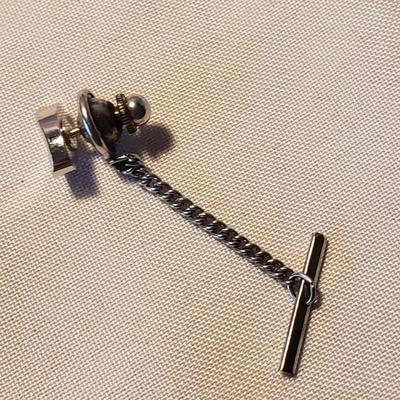 Benrus Eagle Pocket Watch, Cufflinks and Tie Pins (LR-KD)