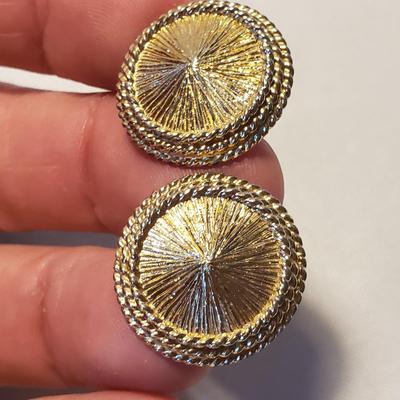 Benrus Eagle Pocket Watch, Cufflinks and Tie Pins (LR-KD)