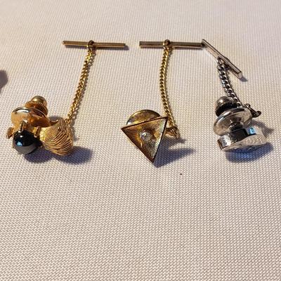 Benrus Eagle Pocket Watch, Cufflinks and Tie Pins (LR-KD)
