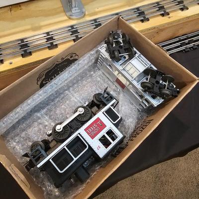 Lionel Steel 2-4-2 Switcher & Ore Cars (T2-JS)