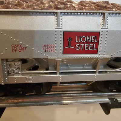 Lionel Steel 2-4-2 Switcher & Ore Cars (T2-JS)