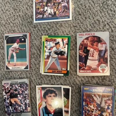 Mixed Lot of Vintage Sports Trading Cards – Baseball, Basketball & Football