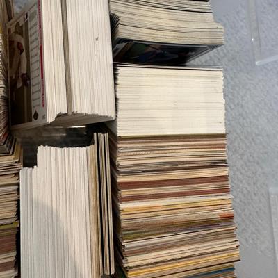 Mixed Lot of Vintage Sports Trading Cards – Baseball, Basketball & Football