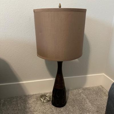 STORAGE OTTOMAN AND LAMP