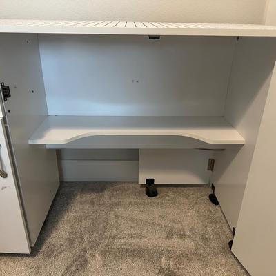 SEWING/CUTTING TABLE WITH CHAIR AND LAMP