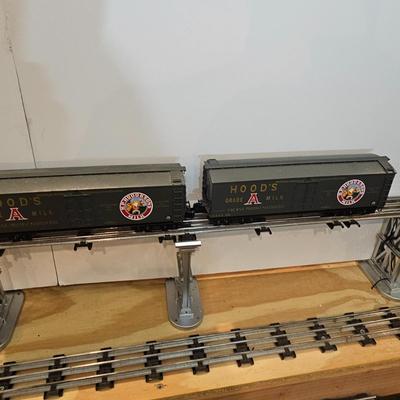 Seven Hood's Dairy Milk Box Cars w/Boxes (T2-JS)
