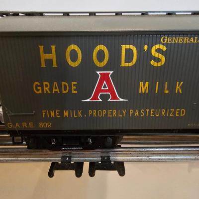 Seven Hood's Dairy Milk Box Cars w/Boxes (T2-JS)