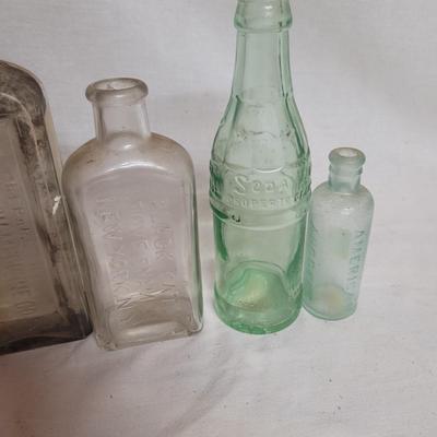 Vintage Mason Jars, Apothecary & Soda Bottles Plus More (W-EL)