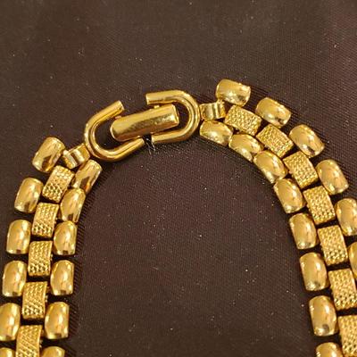 Necklaces, Earrings, Cameo Brooch & More (K-KD)