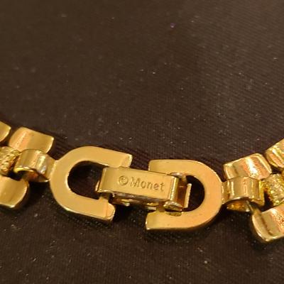 Necklaces, Earrings, Cameo Brooch & More (K-KD)