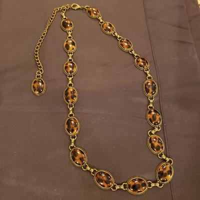 Necklaces, Earrings, Cameo Brooch & More (K-KD)