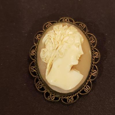 Necklaces, Earrings, Cameo Brooch & More (K-KD)