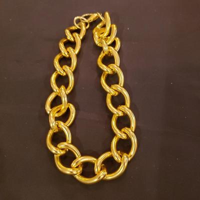 Necklaces, Earrings, Cameo Brooch & More (K-KD)