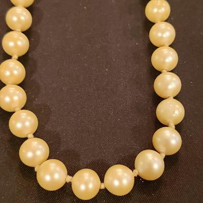 Necklaces, Earrings, Cameo Brooch & More (K-KD)