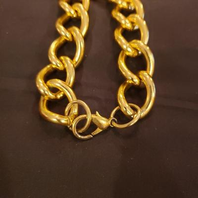 Necklaces, Earrings, Cameo Brooch & More (K-KD)