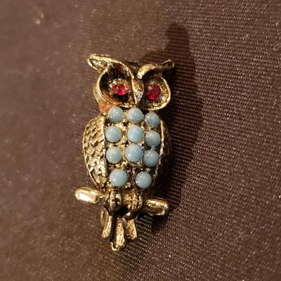 Necklaces, Earrings, Cameo Brooch & More (K-KD)