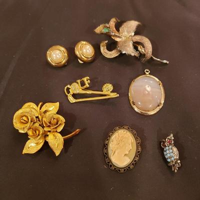 Necklaces, Earrings, Cameo Brooch & More (K-KD)