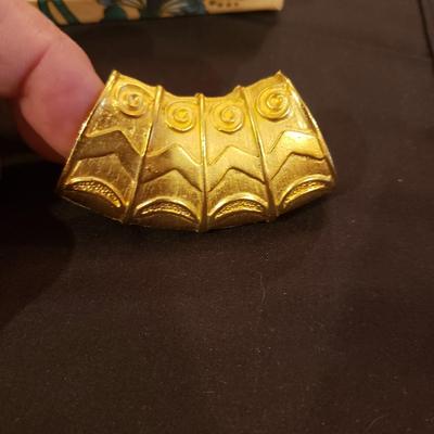 Necklaces, Earrings, Cameo Brooch & More (K-KD)