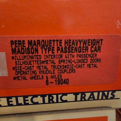 Pere Marquette 2-8-4 Berkshire Steam Engine/Tender + Additional Cars (T2-JS, )