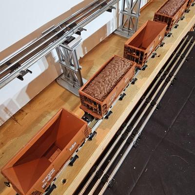 Grand Assortment of Ore Cars w/Boxes (T1-JS)