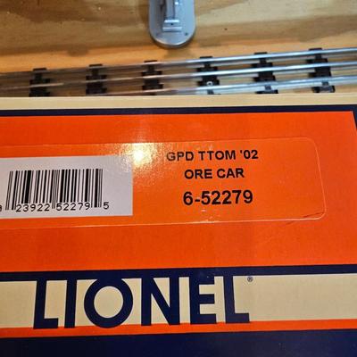 Grand Assortment of Ore Cars w/Boxes (T1-JS)