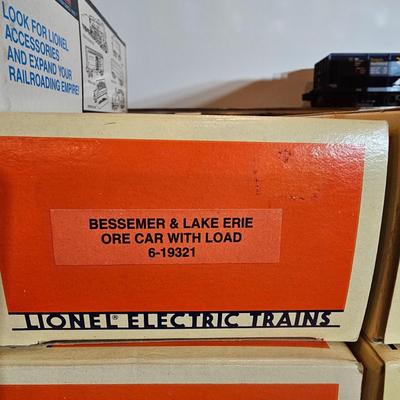 Grand Assortment of Ore Cars w/Boxes (T1-JS)