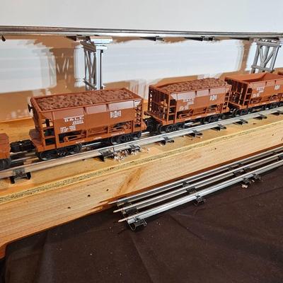 Grand Assortment of Ore Cars w/Boxes (T1-JS)