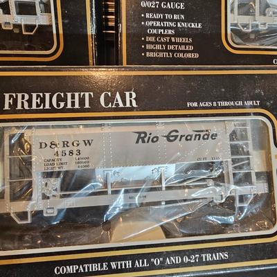 Grand Assortment of Ore Cars w/Boxes (T1-JS)