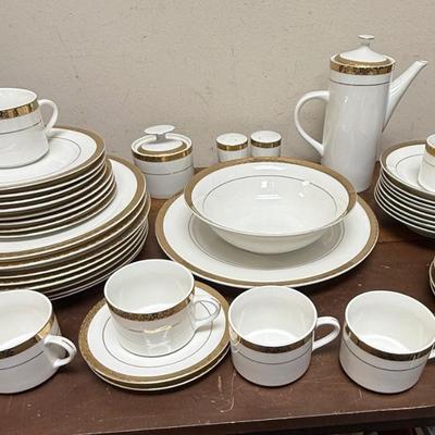 Sale Photo Thumbnail #366: In good condition with 1 piece chipped on underside.
8 dinner plates, 8 luncheon plates, 8 soup bows (1chipped on underside), 8 saucers, 8 cups, 1 coffee pot, 1 serving platter, 1 serving bowl, 1 sugar bowl (no creamer), 1 set of salt & pepper shakers.