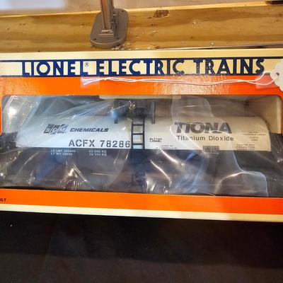 Ultimate Assortment of O Gauge Tank Cars (T1-JS)
