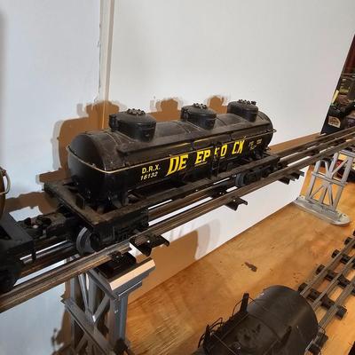Ultimate Assortment of O Gauge Tank Cars (T1-JS)