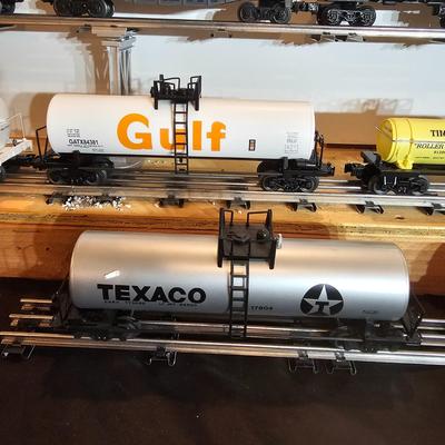 Ultimate Assortment of O Gauge Tank Cars (T1-JS)