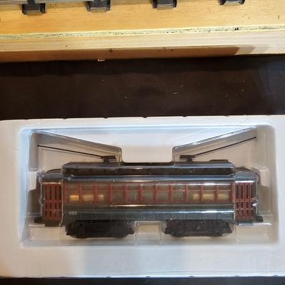 Pair of O Gauge Trolleys (T1-JS)